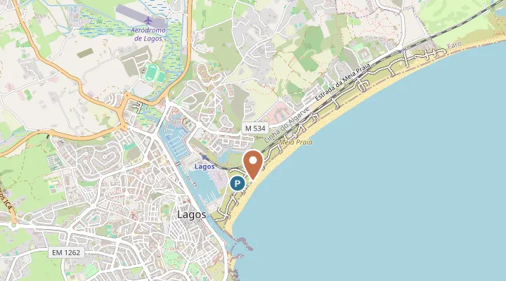 Map showing the location of Meia Praia
