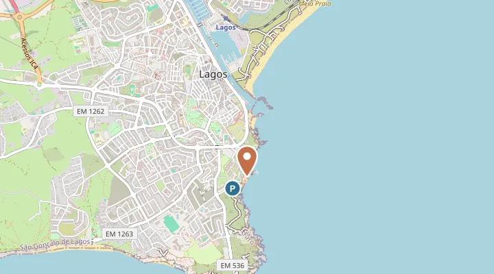 Map showing the location of Praia Dona Ana