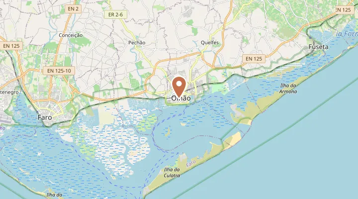 Map showing the location of Olhão